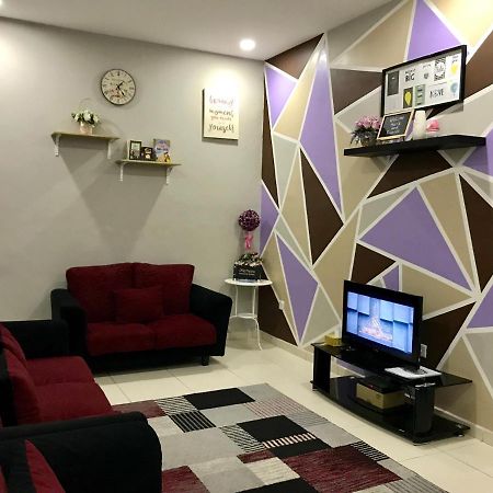D'Q Putra Homestay Melaka Unit Miqa Exterior foto